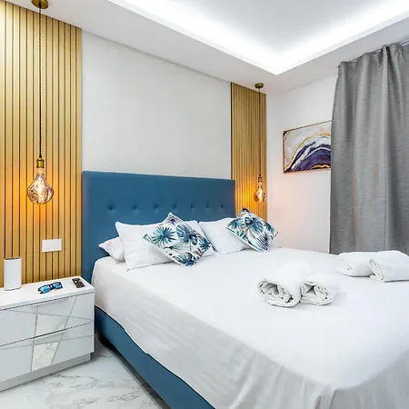 Villa Michelle Private Oasis Heated Pool And Wifi Playa Paraiso (Tenerife)