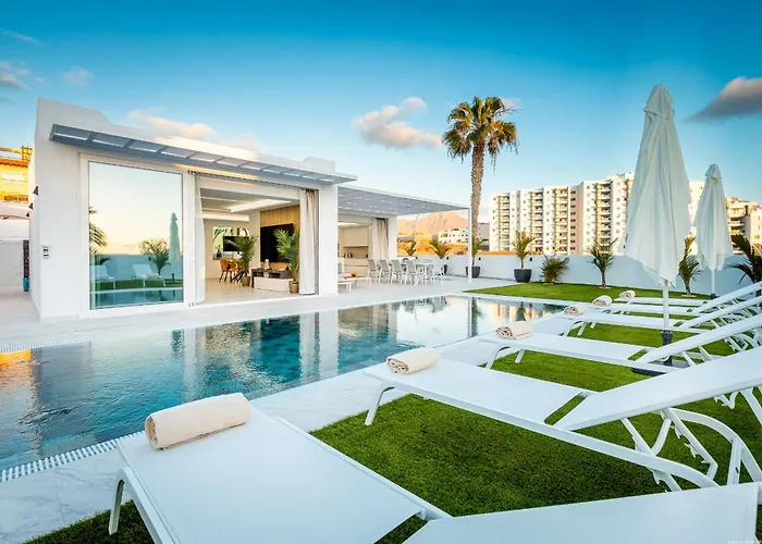 Michelle Private Oasis Heated Pool And Wifi *