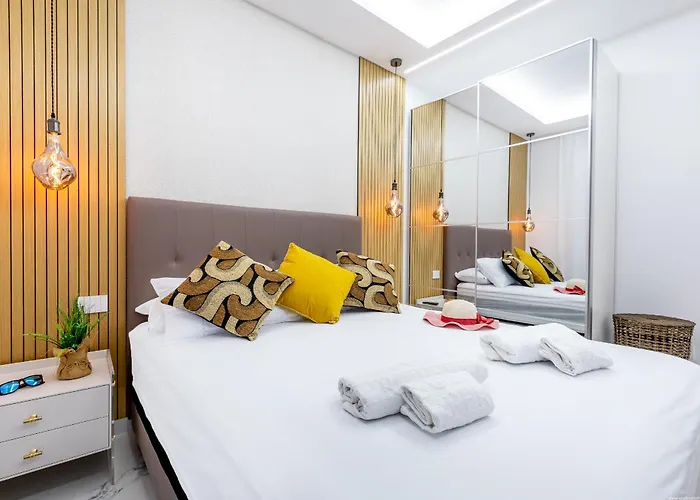 Michelle Private Oasis Heated Pool And Wifi * Playa Paraiso (Tenerife)