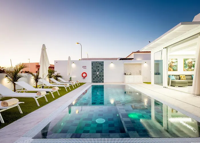 Villa Michelle Private Oasis Heated Pool And Wifi