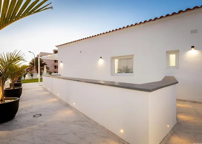 Michelle Private Oasis Heated Pool And Wifi * Playa Paraiso (Tenerife)