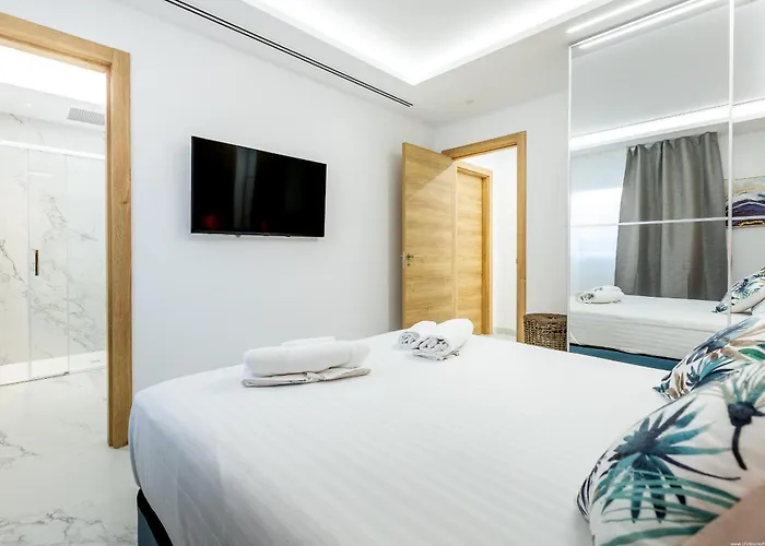 Villa Michelle Private Oasis Heated Pool And Wifi Playa Paraiso (Tenerife)