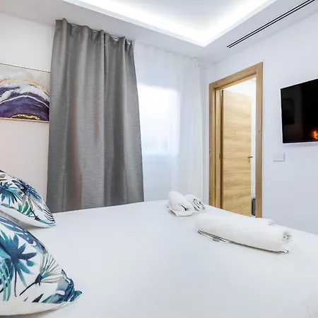 Michelle Private Oasis Heated Pool And Wifi