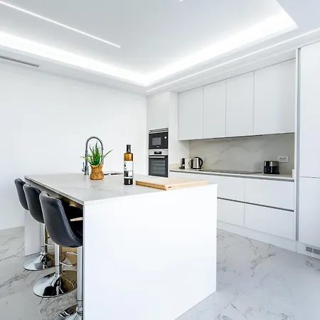 Michelle Private Oasis Heated Pool And Wifi *