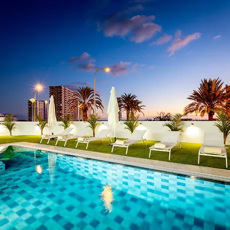 Michelle Private Oasis Heated Pool And Wifi * Playa Paraiso (Tenerife)